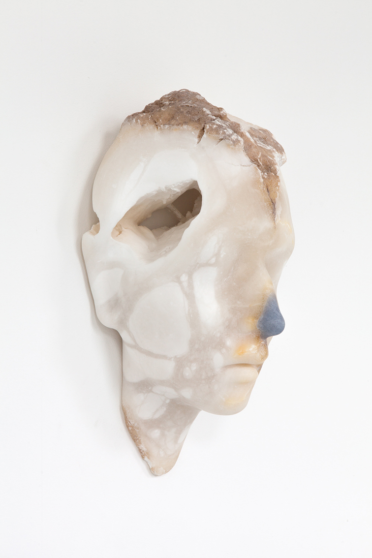 Alabaster, 41 x 26 x 17 cm